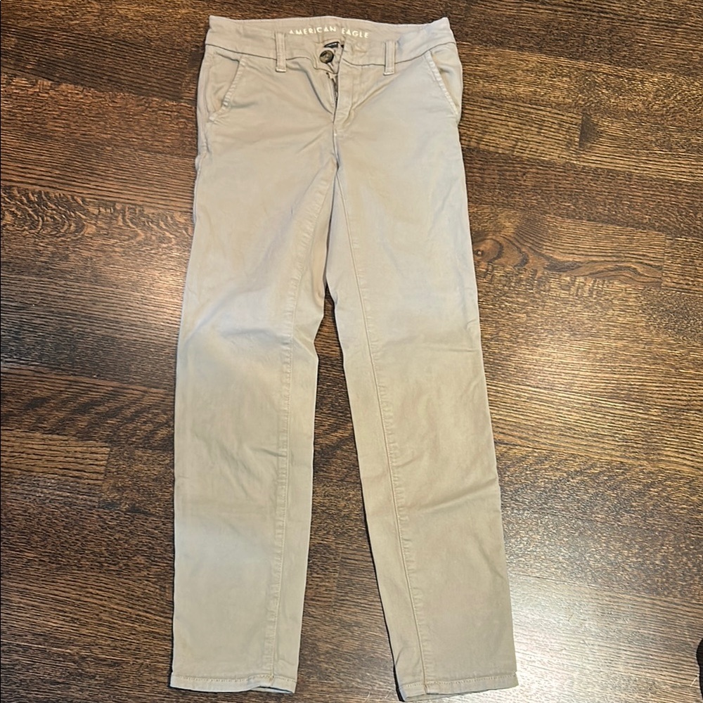 American Eagle Outfitters Tan khakis